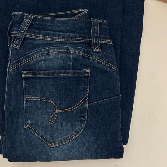 YMI High Rise Boot Cut Raw Hem Jeans Size 26 - Picture 14 of 14